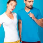 T-Shirt col V - Broderie - Marquage textile
